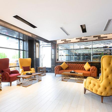 Y Platinum Hotel Medina Bagian luar foto